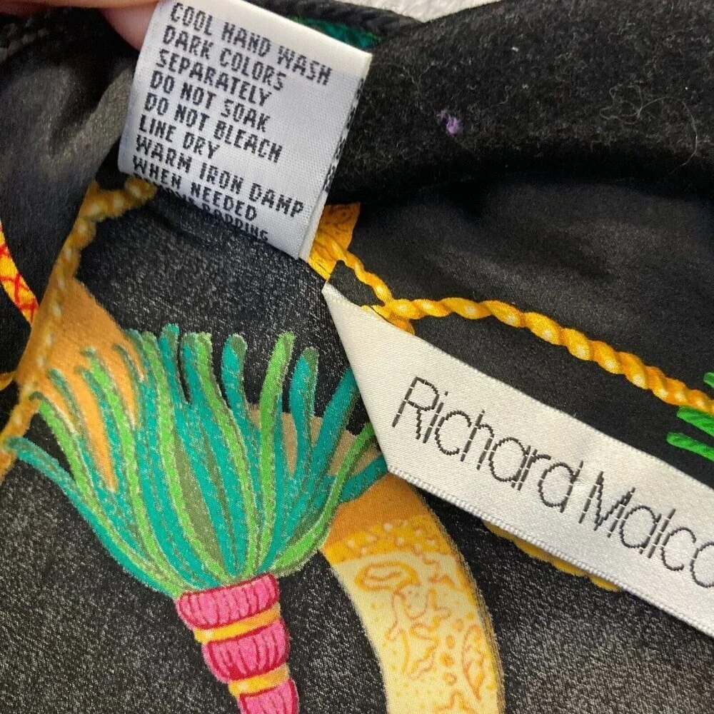 Vintage Richard Malcolm 100% Silk Blouse Sz 8 Asian Mandarin Collar Top Colorful - Picture 4 of 16